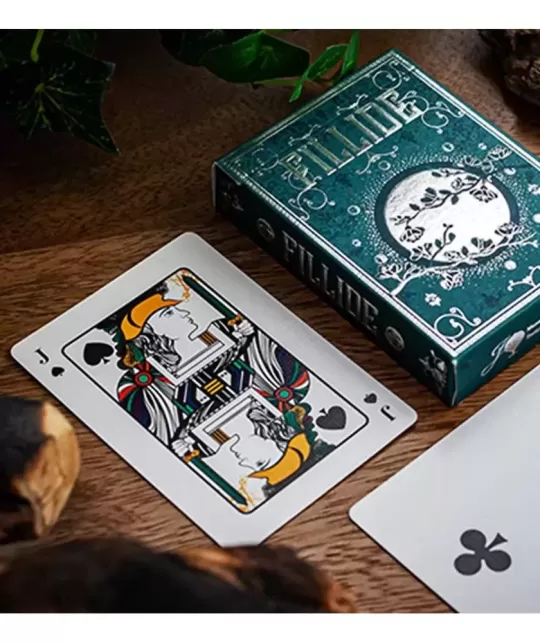 Fillide A Sicilian Folk Tale Acqua – Cărți de joc premium | Emagie.ro