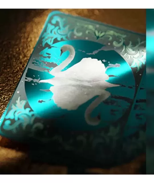 Entwined Vol.3 Winter Rose – Cărți de joc premium | Emagie.ro