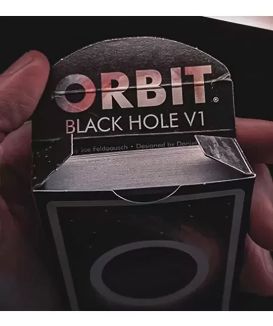 Orbit Black Hole Playing Cards – Cărți de joc premium | Emagie.ro