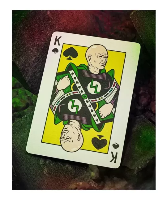 Superman Playing Cards by theory11 – Cărți de joc premium | Emagie.ro