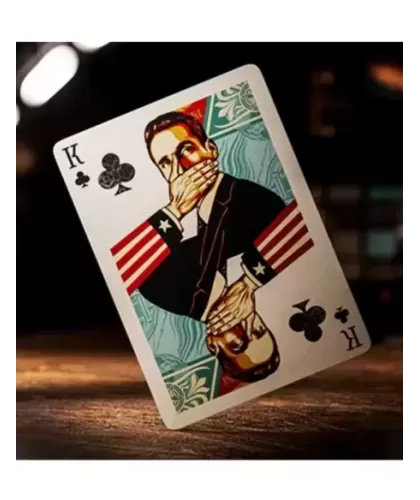 Obey Collage Edition – Cărți de joc premium | Emagie.ro