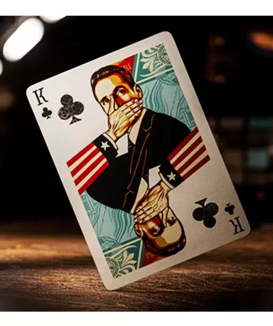 Obey Collage Edition – Cărți de joc premium | Emagie.ro