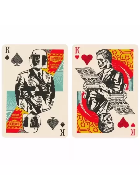 Obey Collage Edition – Cărți de joc premium | Emagie.ro