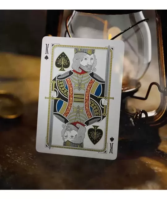 Lord of the Rings Box Sets by theory11 Collector Set – Cărți de joc premium | Emagie.ro