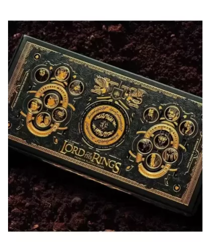 Lord of the Rings Box Sets by theory11 Collector Set – Cărți de joc premium | Emagie.ro