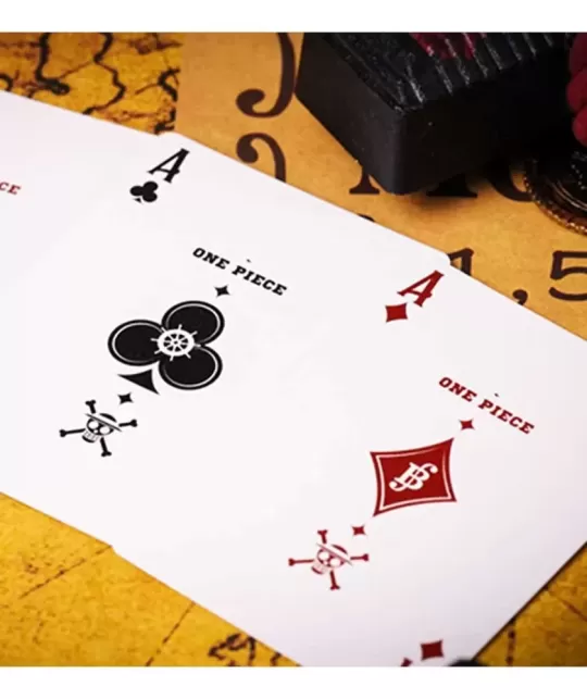 One Piece - Mihawk Playing Cards by Card Mafia – Cărți de joc premium | Emagie.ro