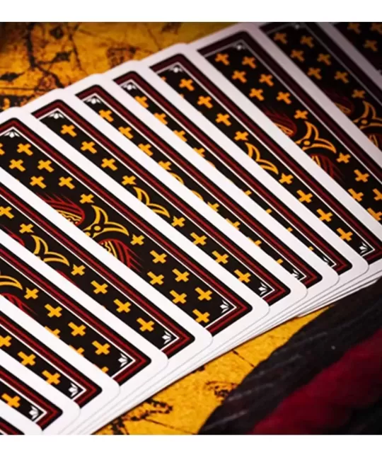 One Piece - Mihawk Playing Cards by Card Mafia – Cărți de joc premium | Emagie.ro