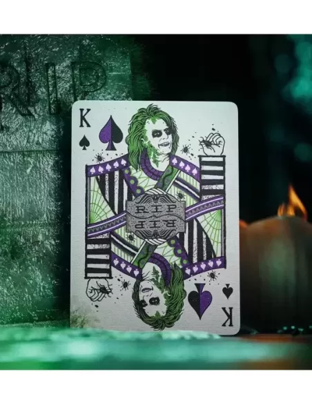 Beetlejuice Playing Cards by theory11 – Cărți de joc premium | Emagie.ro