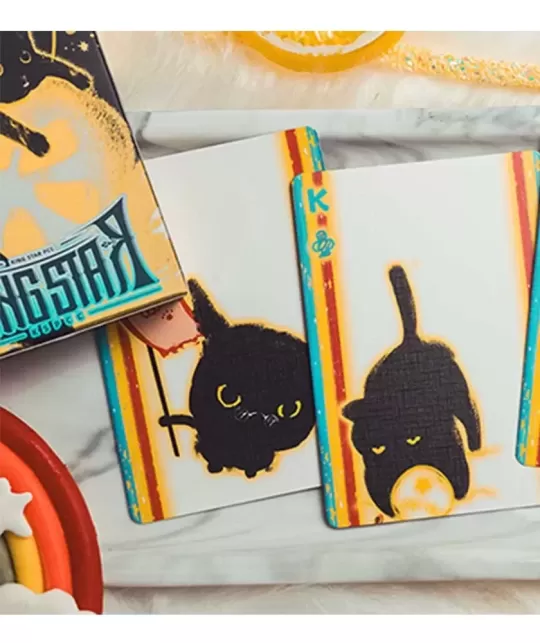 Space Cat V2 Playing Cards by King Star – Cărți de joc premium | Emagie.ro