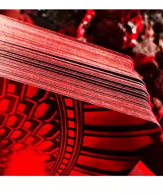 Draconian Crimson Playing Cards – Cărți de joc premium | Emagie.ro