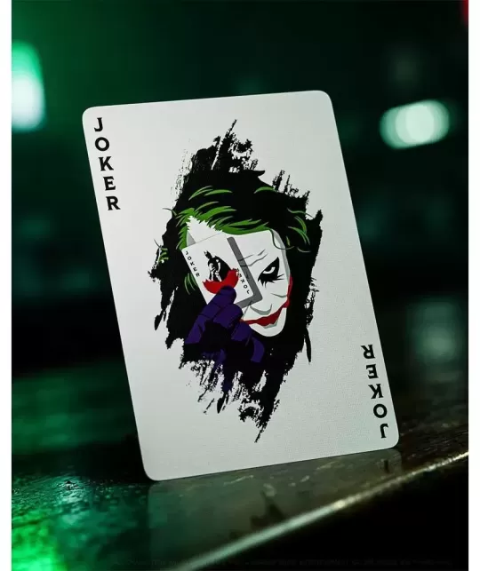 Batman 85th Anniversary Playing Cards by theory11 – Cărți de joc premium | Emagie.ro