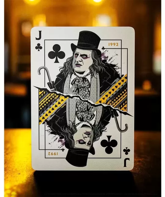 Batman 85th Anniversary Playing Cards by theory11 – Cărți de joc premium | Emagie.ro