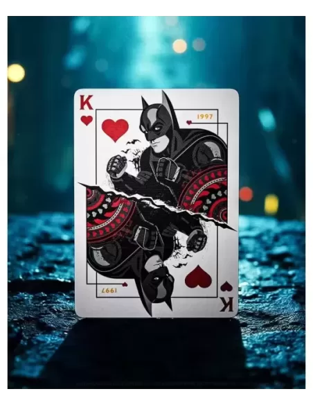 Batman 85th Anniversary Playing Cards by theory11 – Cărți de joc premium | Emagie.ro