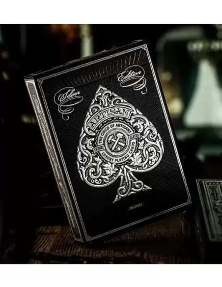 Artisan Silver Edition by Theory11 – Cărți de joc premium | Emagie.ro