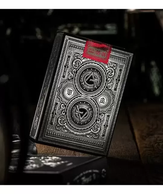 Artisan Silver Edition by Theory11 – Cărți de joc premium | Emagie.ro