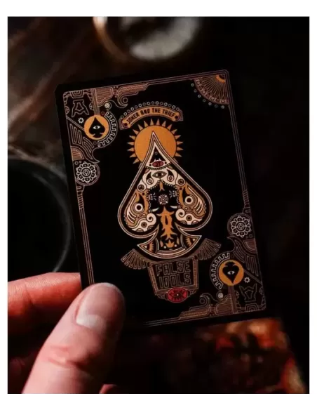 False Idols Totem Playing Cards by Joker and the Thief – Cărți de joc premium | Emagie.ro