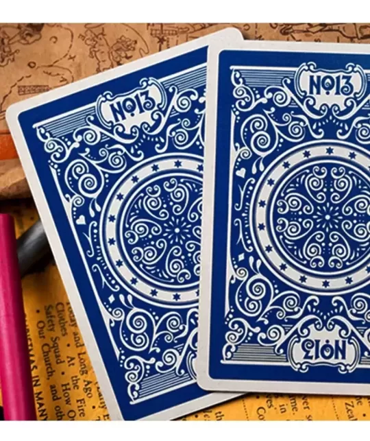 Crayon Playing Cards by Kings Wild Project – Cărți de joc premium | Emagie.ro