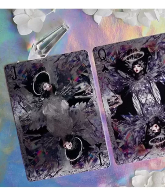 Crystal playing cards by Evokad – Cărți de joc premium | Emagie.ro