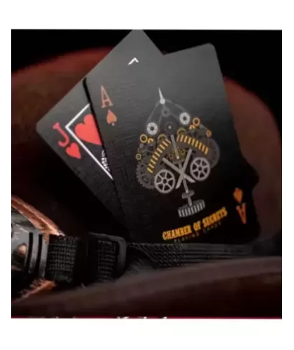 Chamber of Secrets Playing Cards by Matthew Wright – Cărți de joc premium | Emagie.ro