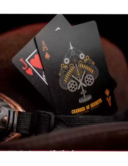 Chamber of Secrets Playing Cards by Matthew Wright – Cărți de joc premium | Emagie.ro