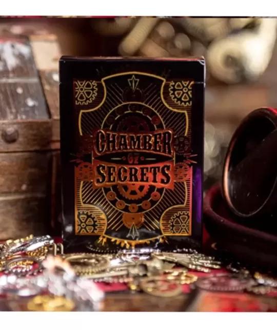 Chamber of Secrets Playing Cards by Matthew Wright – Cărți de joc premium | Emagie.ro