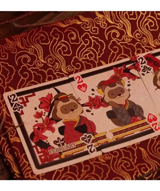 Tanuki Yukaku Hanafuda – Cărți de joc premium | Emagie.ro