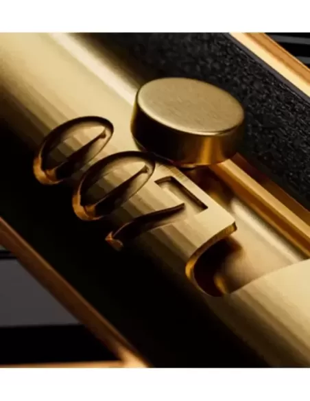 James Bond 007 Special Edition Box Set by theory11 – Cărți de joc premium | Emagie.ro