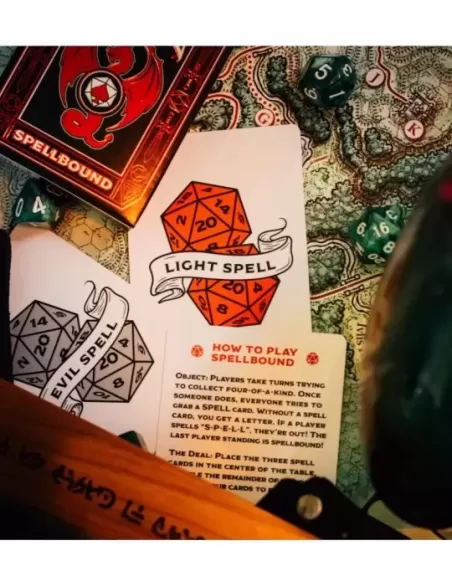 Bicycle Spellbound – Cărți de joc premium | Emagie.ro
