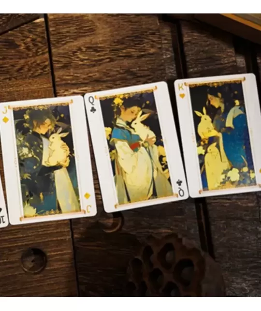 Round Moon Playing Cards by TCC Fashion – Cărți de joc premium | Emagie.ro