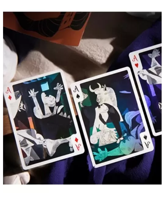 Picasso Standard Edition Playing Cards – Premium playing cards | Emagie.ro