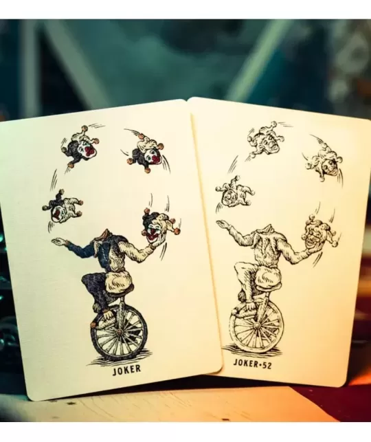 Joker52 Playing Cards by TCC Lunzi – Cărți de joc artistice | Emagie.ro