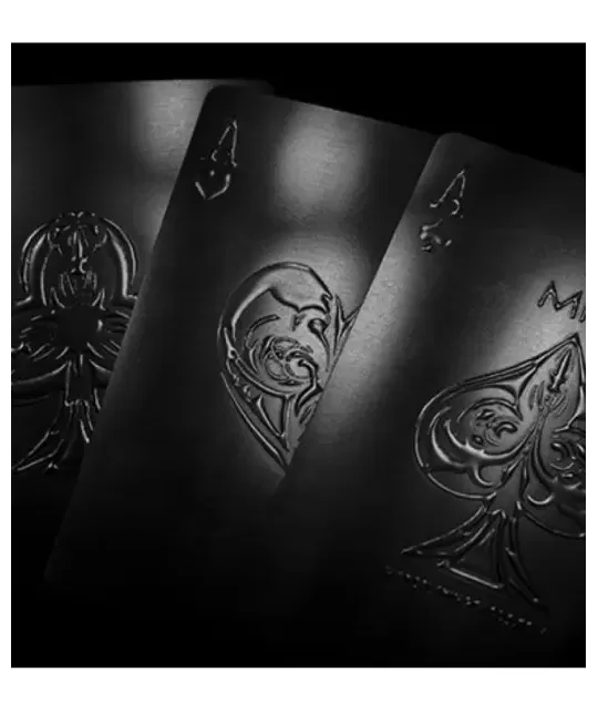 Aqua Black Invisible Playing Cards by MPC – Cărți de joc premium | Emagie.ro